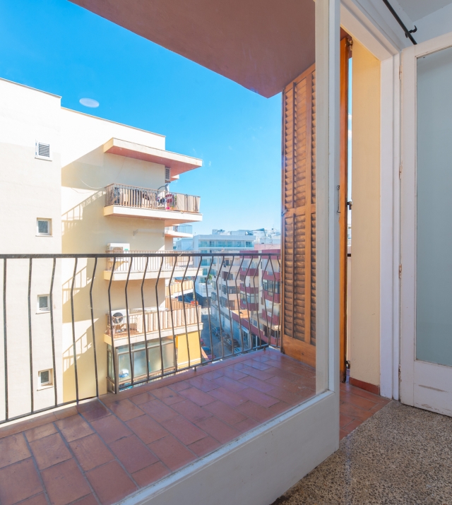 Resa estates ibiza for sale apartment 4 bedrooms room and terrace .jpg